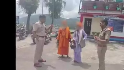 पिथौरागढ़: जिला भर में पुलिस का ऑपरेशन 'कालनेमि' ढोंगी बाबाओं के खिलाफ लगातार जारी