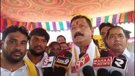 భీమిలి: RH కాలనీలో రూ.కోటి 75లక్షల నిధులతో అభివృద్ధి కార్యక్రమాలకు శంకుస్థాపన చేసిన ఎమ్మెల్యే గంటా
