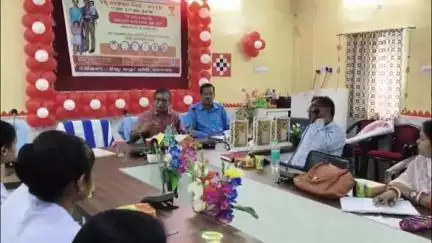 ଦେବଗଡ: ଜିଲ୍ଲା ମୁଖ୍ୟ ଚିକିତ୍ସାଳୟର ସମ୍ମିଳନୀ କକ୍ଷରେ ବିଶ୍ୱ ଜନସଂଖ୍ୟା ଦିବସ ପାଳିତ