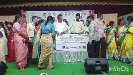 వనపర్తి: జిల్లా కేంద్రంలో ఇందిరా మహిళా శక్తి విజయోత్సవాలు, మహిళా సంఘాలను ప్రభుత్వం ఆర్థికంగా బలోపేతం చేస్తుందని కలెక్టర్‌ వెల్లడి