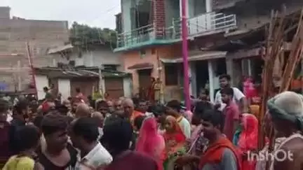 नावकोठी: नागपंचमी पर नावकोठी के भगवती मंदिरों में उमड़ी श्रद्धालुओं की भीड़, भक्तों ने की पूजा-अर्चना