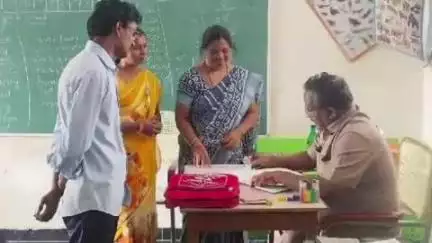 యర్రగొండపాలెం: కుందంపల్లి ప్రభుత్వ ప్రాథమిక పాఠశాలను సందర్శించిన MEO ఏండి ఖాసిం