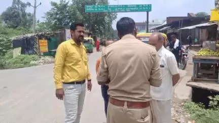 तिर्वा: ठठिया के मानीमऊ रोड पर क्रांतिकारी चंद्रशेखर की प्रतिमा स्थापित करने की मांग को लेकर उठाई गई आवाज