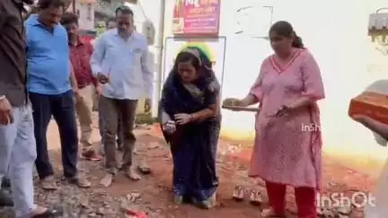 होशंगाबाद नगर: मालाखेड़ी वार्ड क्रमांक 10 में सड़क निर्माण कार्य का नगरपालिका अध्यक्ष ने किया भूमि पूजन