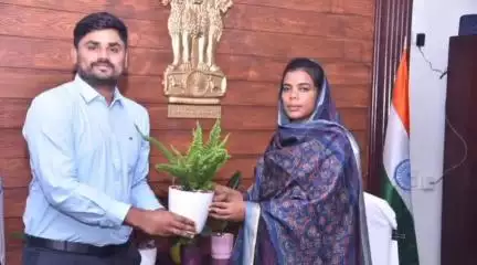 కనిగిరి: ఒంగోలులో జిల్లా కలెక్టర్ తమీమ్ అన్సారియా, జేసీ గోపాలకృష్ణను కలిసిన కనిగిరి మున్సిపల్ కమిషనర్ కృష్ణమోహన్ రెడ్డి