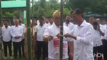 পূব ডিব্ৰুগড়: লাহোৱালৰ জাপিসজীয়া সমন্বয় ক্ষেত্ৰত সদৌ তাই আহোম ছাত্ৰ সন্থাই অনুষ্ঠিত কৰিলে ৩৭ সংখ্যক কেন্দ্ৰীয় প্ৰতিষ্ঠা