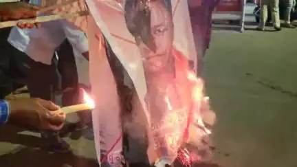 ବୌଦ୍ଧ ସଦର: ବୌଦ୍ଧରେ ଫକିର ମୋହନ କଲେଜ ଛାତ୍ରୀ ନିର୍ଯ୍ୟାତନା ଓ ଆତ୍ମହତ୍ୟା ଘଟଣା ପ୍ରତିବାଦରେ କଂଗ୍ରେସର ମହମବତୀ ଶୋଭାଯାତ୍ରା