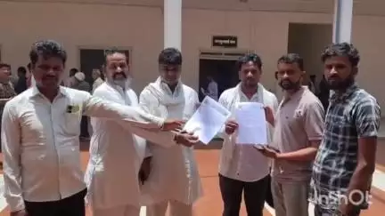 गुना नगर: गुना: भील प्रदेश मुक्ति मोर्चा ने भील प्रदेश बनाने की मांग की, राष्ट्रपति व प्रधानमंत्री के नाम कलेक्टर को सौंपा ज्ञापन