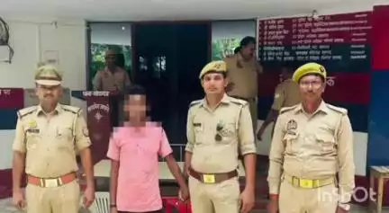 कुंडा: महेशगंज पुलिस ने पूरे किशुनी से 2 देसी बम के साथ एक अभियुक्त को गिरफ्तार कर भेजा जेल