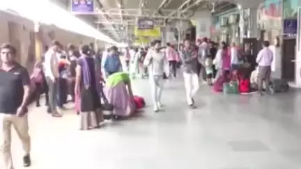सांवेर: सांसद शंकर लालवानी ने रेल मंत्री को लिखा पत्र, सावन में इंदौर-उज्जैन के बीच स्पेशल ट्रेन चलाने की मांग की