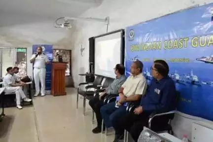 नामकुम: डोरंडा कॉलेज में भारतीय तटरक्षक बल ने डीआईजी के.एल. अरुण के नेतृत्व में जागरूकता सह भर्ती अभियान चलाया