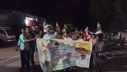 କଣ୍ଟାମାଳ: କଲେଜ ଛାତ୍ରୀ ଙ୍କ ନ୍ୟାୟ ଶହ ଅମରଆତ୍ମାର ଶାନ୍ତି ପାଇଁ କଣ୍ଟାମାଲ କଂଗ୍ରେସ ର ପଲସାଗୋରା ରେ କେଣ୍ଡେଲ ଶୋଭାଯାତ୍ରା
