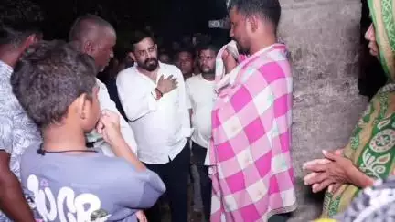 ଧର୍ମଶାଳା: ବଳଭଦ୍ରପୁର ଗ୍ରାମର ଭାଗୀନ ନାୟକ ବଜ୍ରପାତରେ ମୃତ୍ୟୁ ପରିବାର ବର୍ଗଙ୍କ ନିକଟରେ ପହଞ୍ଚିଲେ ବିଧାୟକ