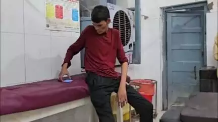 सिविल लाइन थाना क्षेत्र के अमौधा में युवक से मारपीट, पीड़ित ने थाने में शिकायत दर्ज कराई, पुलिस जांच में जुटी