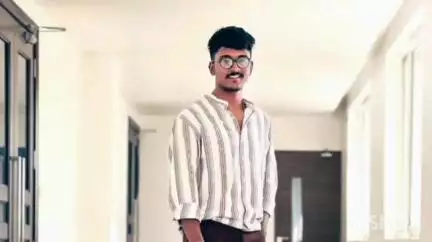 ആലുവ: എടയപ്പുറത്തെ വീട്ടിൽ യുവാവ് കഴുത്തറുത്ത് മരിച്ച നിലയിൽ, ആത്മഹത്യയെന്ന് പോലീസ് സ്ഥിരീകരിച്ചു