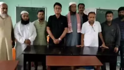 জামপুইজলা: SPEMM টিচার্স এসোসিয়েশন রাজ্য কমিটির এক গুরুত্বপূর্ণ সভা কামালিয়া জুনিয়র মাদ্রাসায়