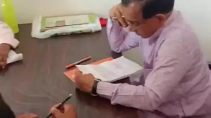 मनोहरथाना: मनोहर थाना भाजपा कार्यालय में विधायक गोविंद रानीपुरिया ने की जनसुनवाई