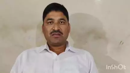 रानीखेत: कांग्रेस के पूर्व ताड़ीखेत ब्लॉक अध्यक्ष ने चुनाव आयोग और सरकार पर साधा निशाना, कहा- चुनाव के महापर्व को मजाक बना दिया