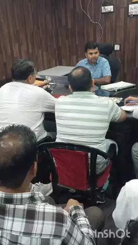 नदबई: उपखंड कार्यालय में आयोजित की गई साप्ताहिक समीक्षा बैठक