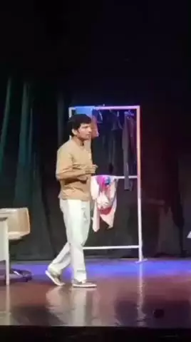 सांगानेर: जवाहर कला केंद्र में विकास बाहरी के निर्देशन में नाटक 'खिड़की' का मंचन