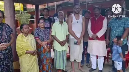 खरसावां: पूर्व मुख्यमंत्री अर्जुन मुंडा ने खरसावां क्षेत्र का दौरा किया