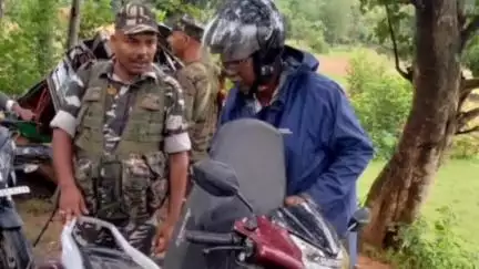 रनियां: तोकेन पुलिस पिकेट, सोदे और रनिया चौक के पास पुलिस ने चलाया वाहन जांच अभियान