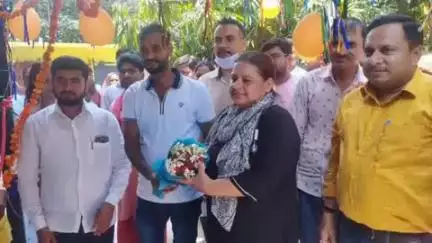 सोहावल: डॉक्टर फातिमा हसन ने बताया कि सामुदायिक स्वास्थ्य केंद्र सोहावल में भी खुला प्रधानमंत्री जन आरोग्य केंद्र