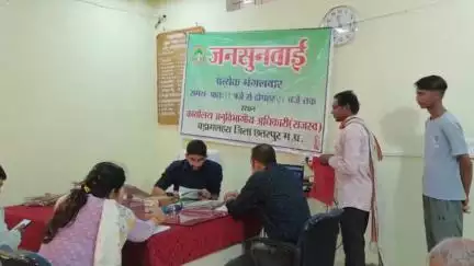 बड़ा मलेहरा: एसडीएम कोर्ट में हुई जनसुनवाई, मौके पर ही समस्याओं का हुआ निराकरण