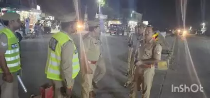 नगीना: कोतवाली देहात क्षेत्र में कांवड़ यात्रा मार्गों का अपर पुलिस अधीक्षक ग्रामीण ने निरीक्षण करते हुए दिए दिशा-निर्देश