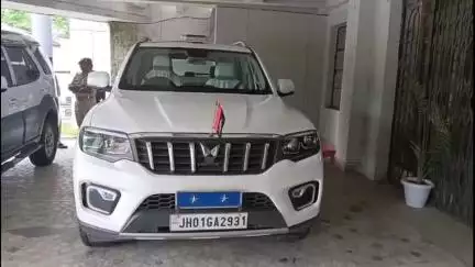 जामताड़ा: पुलिस महानिरीक्षक पहुंचे जामताड़ा, SP कार्यालय में पुलिस अधिकारियों के साथ की बैठक