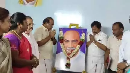ஒட்டன்சத்திரம்: அம்மன் மண்டபத்தில் உங்களுடன் ஸ்டாலின் திட்டத்தை அமைச்சர் சக்கரபாணி தொடங்கி வைத்தார்