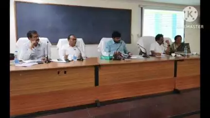 నల్గొండ: నల్లగొండ జిల్లాలోని మొక్కలు నాటే కార్యక్రమాన్ని పూర్తిచేయాలి:అదనపు కలెక్టర్ నారాయణ అమిత్