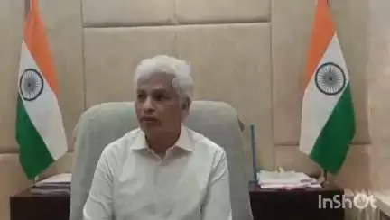 मझोली: मझौली तहसीलदार ने सीएम हेल्पलाइन से संबंधित प्रकरणों को समय सीमा में निपटाने के दिए निर्देश