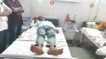 अकलेरा: उमरिया गांव में मकान के पास दीवार बनाने से रोकने पर पड़ोसियों ने एक व्यक्ति के साथ मारपीट कर किया घायल