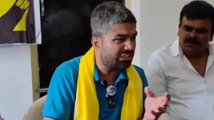 बेतिया: जन सुराज कार्यालय बानूछापर में मनीष कश्यप ने शराबबंदी कानून पर दिया बड़ा बयान