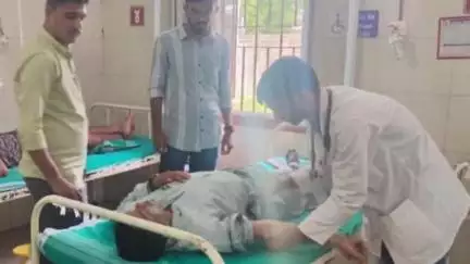શિનોર: સાધલી પ્રાથમિક કેન્દ્રમાં બ્લડ ડોનેશન કેમ્પ યોજાયો, 14 વ્યક્તિઓ દ્વારા બ્લડ ડોનેશન કરવામાં આવ્યું