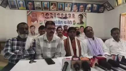 छग की भाजपा सरकार द्वारा लगातार बढ़ाये जा रहे बिजली बिल के दरो में वृद्धि को लेकर जिला कांग्रेस द्वारा पत्रकार वार्ता