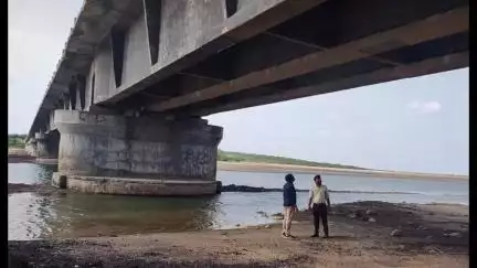 ગાંધીધામ: નેશનલ હાઈવે ઓથોરીટી ગાંધીધામના ઉચ્ચ અધિકારીઓ અને ઈજનેરઓ દ્વારા વિવિધ બ્રીજ અને પુલોનું નિરીક્ષણ કરાયું