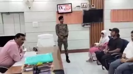 गोपालगंज: प्रधानमंत्री बाल देखरेख योजना: डीएम कार्यालय में 5 बच्चों ने डीएम से की भेंट