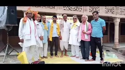 कुम्हेर: डीग जिले की उप रारह के गांव गुनसारा में भारतीय किसान संघ की बैठक समुंदर सिंह की अध्यक्षता में आयोजित की गई