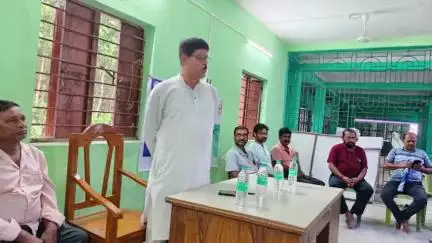 নানুর: ২১শে জুলাই কে সামনে রেখে দাসকলগ্ৰাম কড়েয়া ১নং অঞ্চলে বিশেষ আলোচনা সভা; উপস্থিত- তৃণমূলের ব্লক সভাপতি