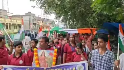 ନୟାଗଡ: ସେବା ଉତ୍ସବ ସମିତି ପକ୍ଷରୁ ନୟାଗଡ଼ ସହର ପରିସରରେ ତ୍ରିରଙ୍ଗା ଶୋଭାଯାତ୍ରା କାର୍ଯ୍ୟକ୍ରମ ଅନୁଷ୍ଠିତ