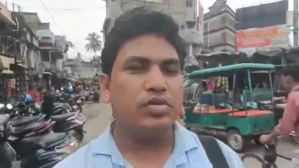 তমলুক: তৃণমূল নেতারা চায় না নিকাশি ব্যবস্থা সংস্কার হোক, আজ তমলুকে বলেন DYFIর জেলা সম্পাদক ইব্রাহিম আলী