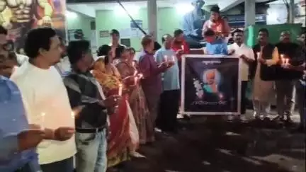 ପଟ୍ଟାଙ୍ଗୀ: ସେମିଳିଗୁଡା ସଦରମହକୁମା ଠାରେ ସୌମ୍ୟାଶ୍ରୀଙ୍କୁ ଶ୍ରଦ୍ଧାଞ୍ଜଳି ସହ କ୍ୟାଣ୍ଡେଲ ରାଲି ଅନୁଷ୍ଠିତ