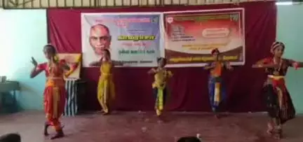 திருவாரூர்: கஸ்தூர்பா காந்தி மெட்ரிக் மேல்நிலைப் பள்ளியில் காமராஜர் பிறந்த நாள் விழா