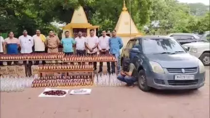 अमरावती: वसंत टॉकीज परिसरातून ३.१४ लाखांची बनावट रॉयल स्टॅग दारू जप्त; दोघांना अटक, गुन्हे शाखा युनिट २ची कारवाई
