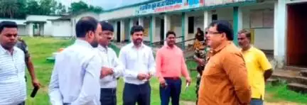 केरेडारी: केरेडारी में अपर समाहर्ता सह प्रखंड के वरीय पदाधिकारी पहुंचे केरेडारी