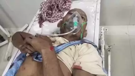 आरा: गीधा गांव के समीप सड़क पार कर रहे एक व्यक्ति को अज्ञात वाहन ने मारी ठोकर, हुई मौत