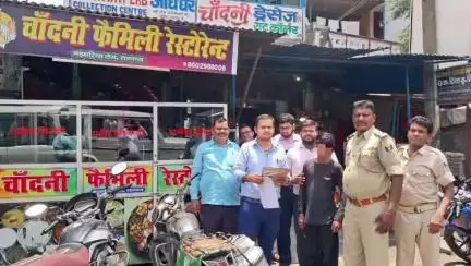 सिवान: सिवान में धावा दल ने तरवारा बाजार में छापेमारी कर बाल श्रमिक को मुक्त कराया
