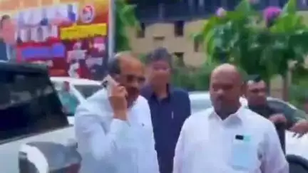 राहाता: मुंबई मध्ये जनता दरबारात राधाकृष्ण विकेपाटीलांनी  समस्या सोडवण्या संदर्भात तातडीने कार्यवाहिच्या दिल्या सूचना दिल्या.